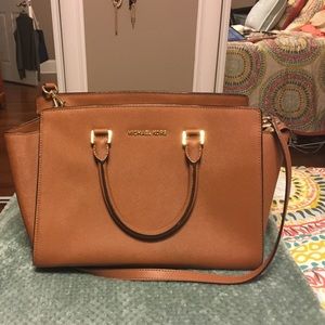 Michael Kors Selma