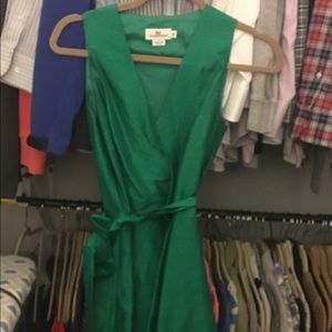 Vineyard Vines silk dress