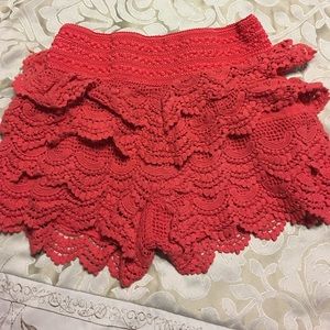 Crocheted shorts