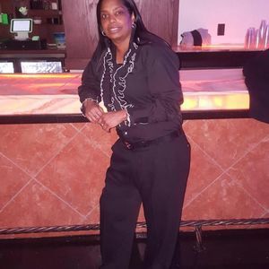 Meet your Posher, Renee