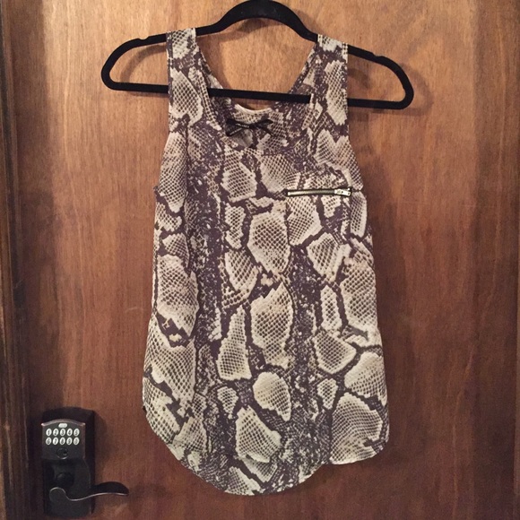 Macy's snakeskin tank top