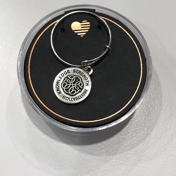 BNWT Alex and Ani Path Of Life ring