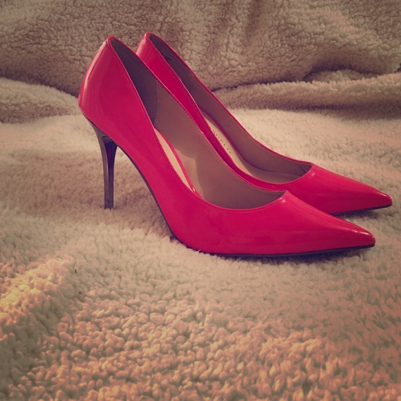Rock and Republic pink high heels