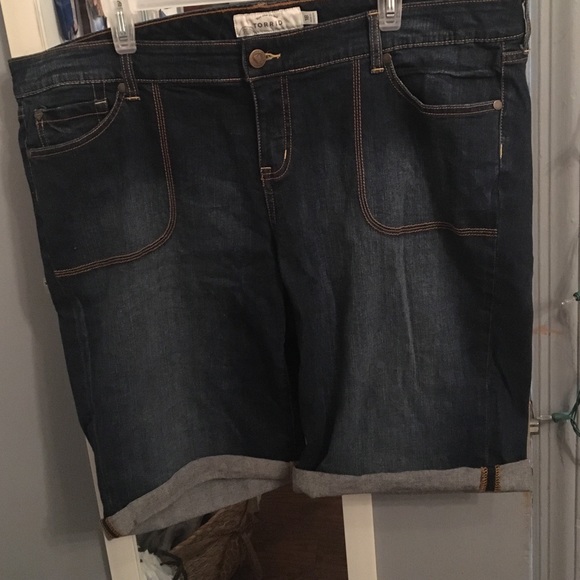 Mid length denim shorts