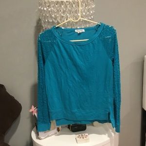 NWOT! Lace sleeve sweater. Aeropostale.
