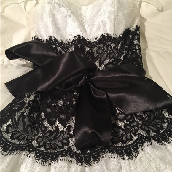 BIG SALE - JESSICA MCCLINTOCK DRESS - Picture 3 of 3