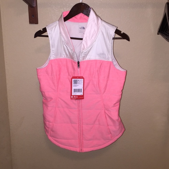 The North Face women's small vest. NWT - Picture 1 of 3