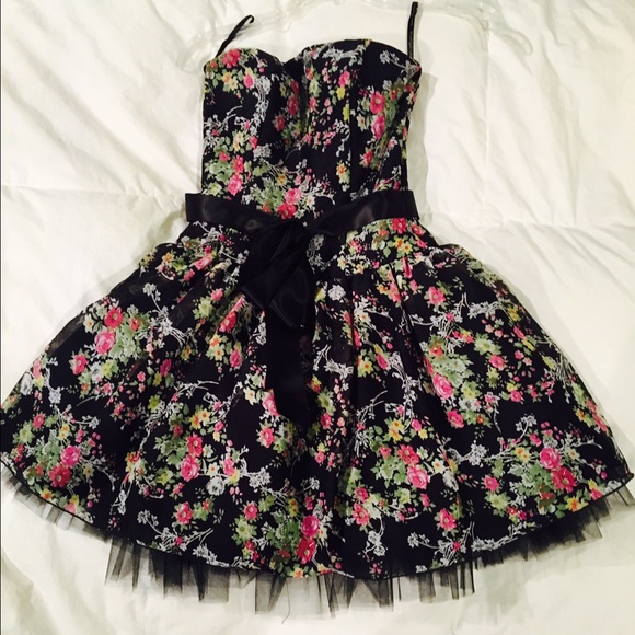 BIG SALE - JESSICA MCCLINTOCK DRESS