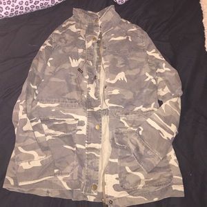camo Untility jacket medium