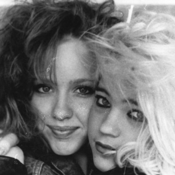 Meet your Posher, Carrie - Picture 3 of 8