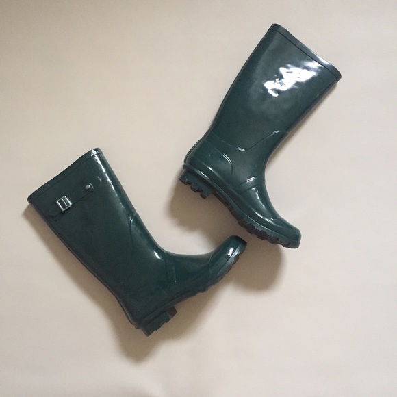 Norty Shoes - NEW Norty rain boots olive green size 9