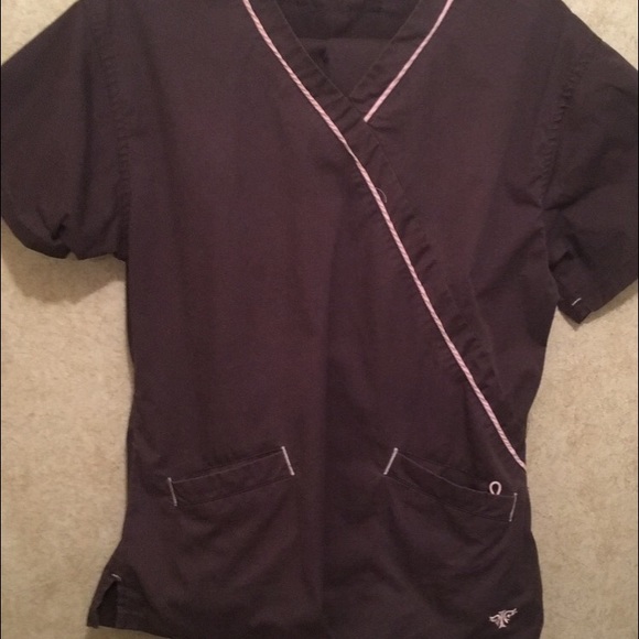 XS med couture gray/pink scrubs