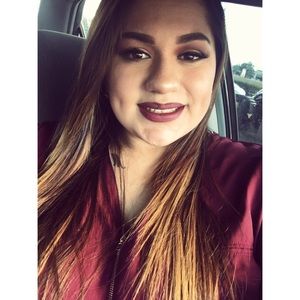 Meet your Posher, Thalia