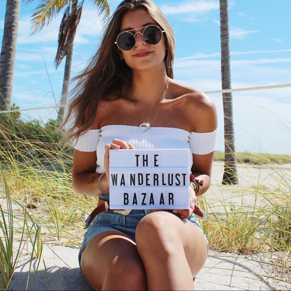 About Me ♡ - Picture 3 of 7