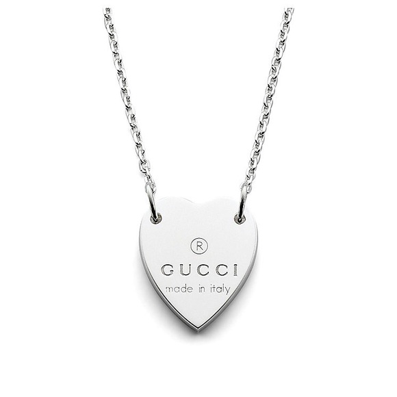 GUCCI - STERLING SILVER HEART NECKLACE