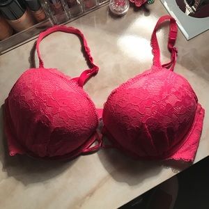 VS Bra