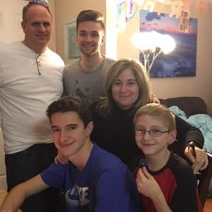 Meet your Posher, Debra