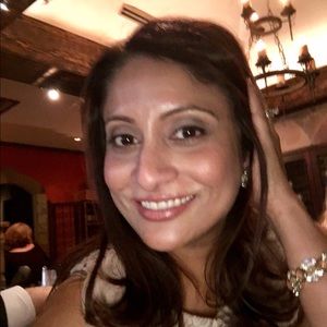 Meet your Posher, Serena