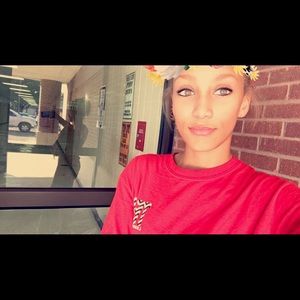 Meet your Posher, Kylee
