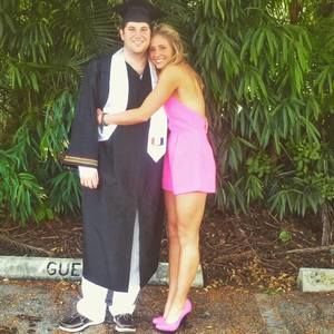 Meet your Posher, Carly