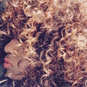 Meet your Posher, Kimberly