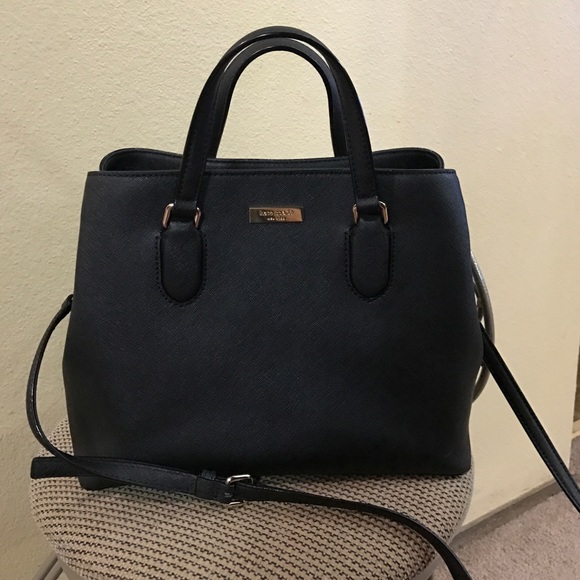Kate Spade tote cross body medium size