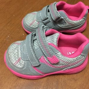Toddler girl shoes size 6