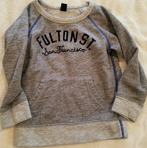 GAP boys sweater