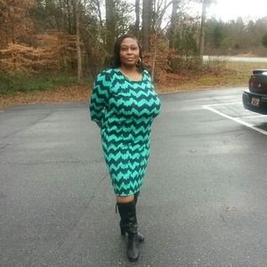 Meet your Posher, Eva