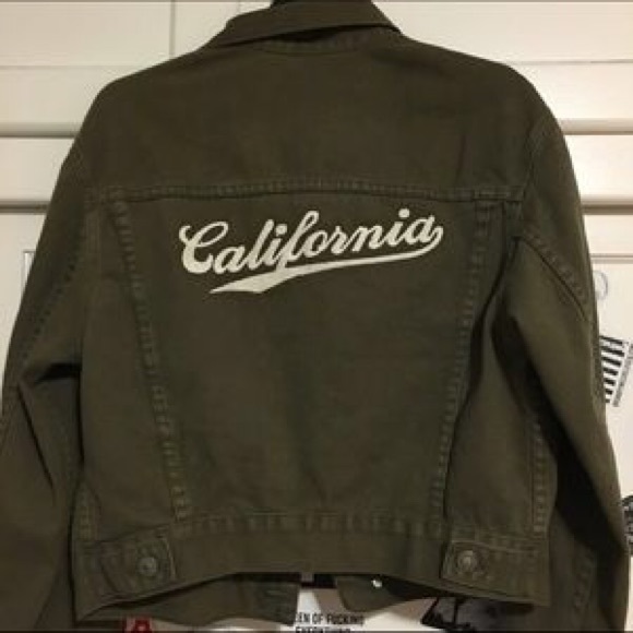 Rare Green California Brandy Melville Jacket - Picture 3 of 3