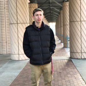 Meet your Posher, Nik