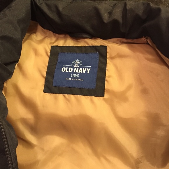 Old Navy Puffer Vest