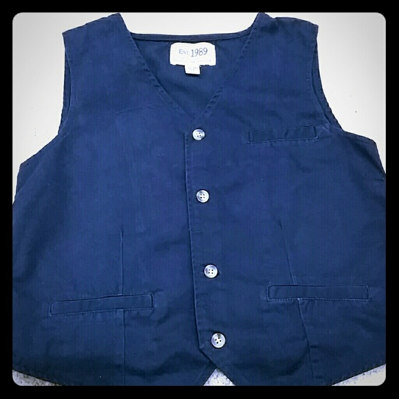Children's Place Boys vest!