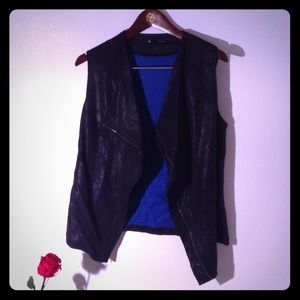 Dark navy vest, shiny finish