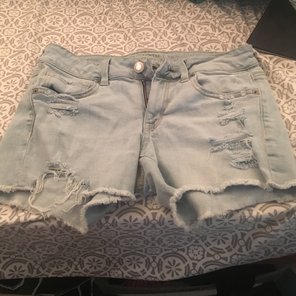 American eagle shorts!