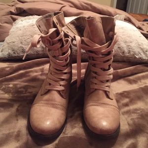 Tan combat lace up boots