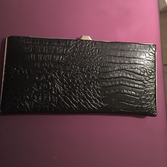 Black Croc Lulu wallet