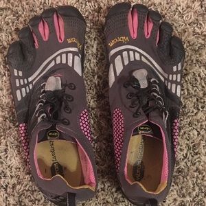 VIBRAM Five Fingers KomodoSport LS
