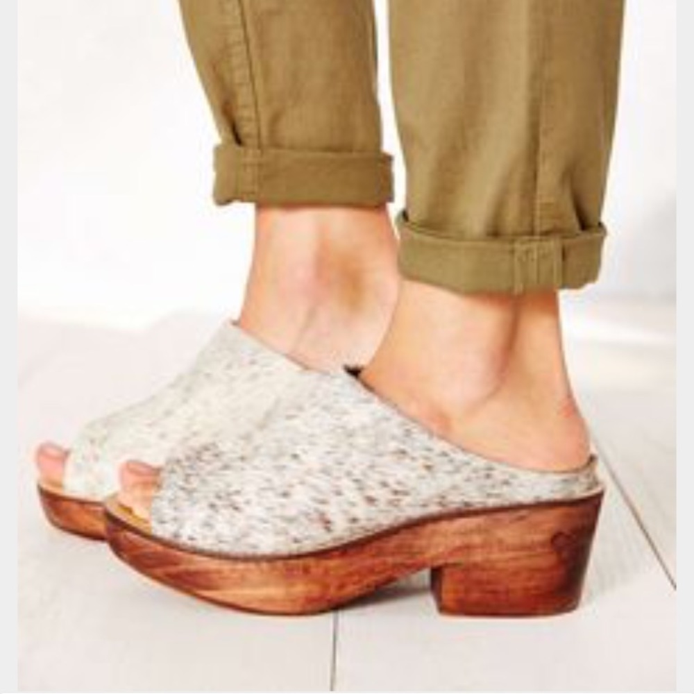 Urban Outfitters Ecote pony hair clogs