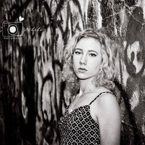 Meet your Posher, Caitlyn