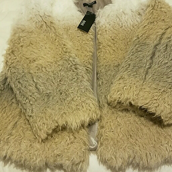 Cropped Ombre' Faux Fur Jacket - Picture 2 of 4