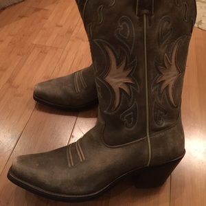 Ariat Shoes - Ariat Boots Ariat Shoes - Ariat Boots