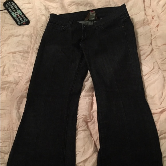 Lucky Brand size 25 flare jeans