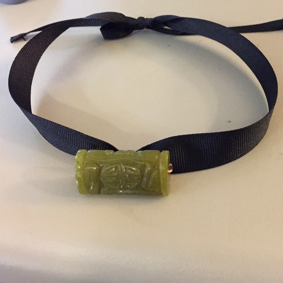 Beautiful Handmade Choker w/Avocado Green Stone