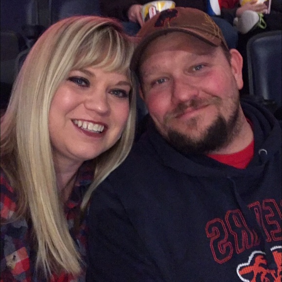 Meet your Posher, Danielle - Picture 1 of 1