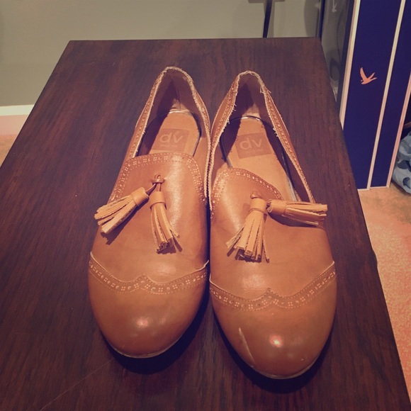 Tan Oxford Flats