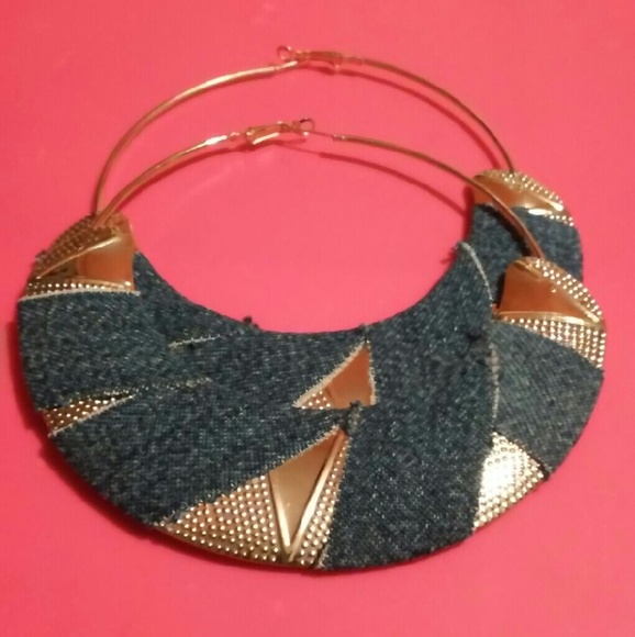 Big gold fashion hoop earrings