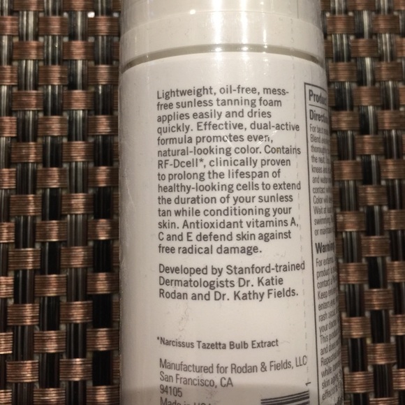 Rodan + Fields Foaming Sunless Tan 4.2 oz bottle - Picture 2 of 3