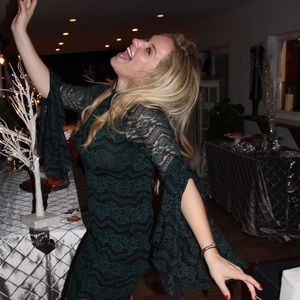 Meet your Posher, Christina