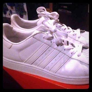 Adidas Superstars